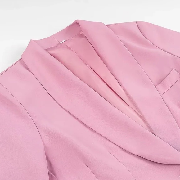 Elegant Pink Pantsuit for Women - Picture 12 of 13